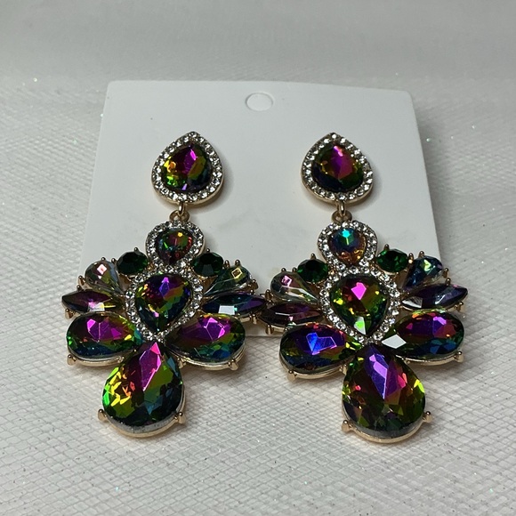🌸 Rainbow Iridescent Crystal Waterdrop Earrings